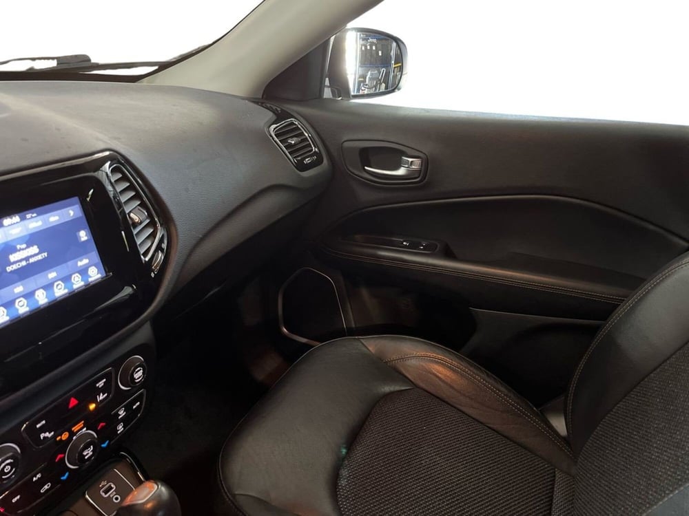 Jeep Compass usata a Bari (9)