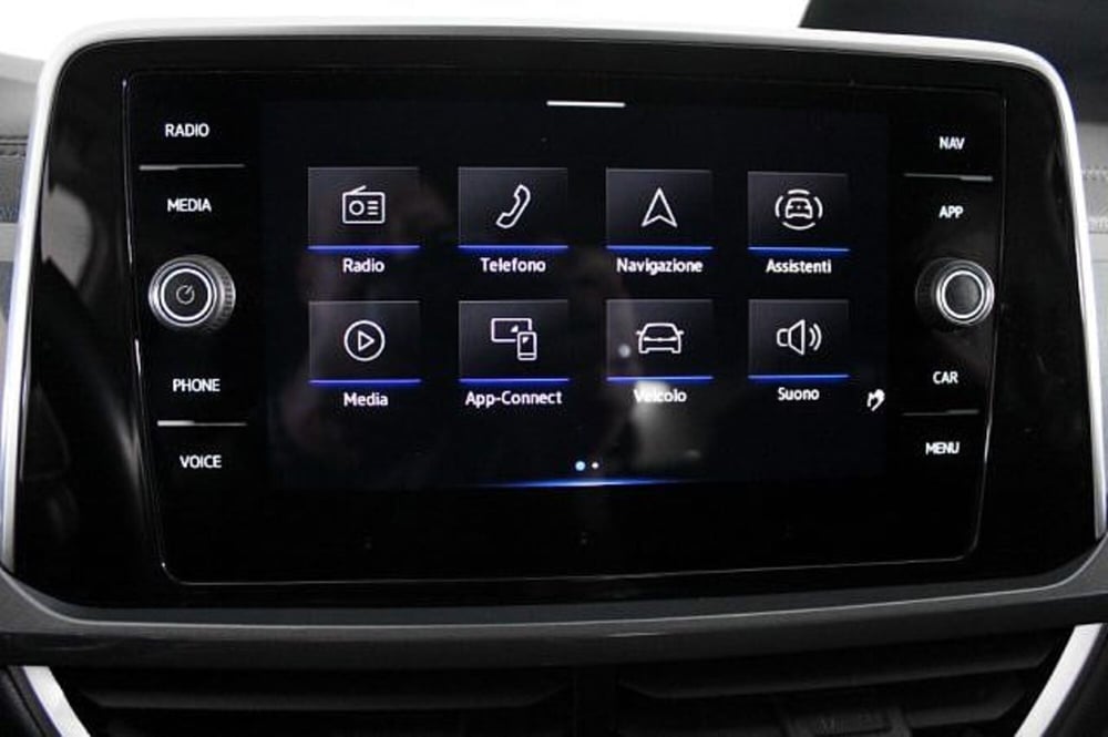 Volkswagen T-Roc usata a Novara (13)