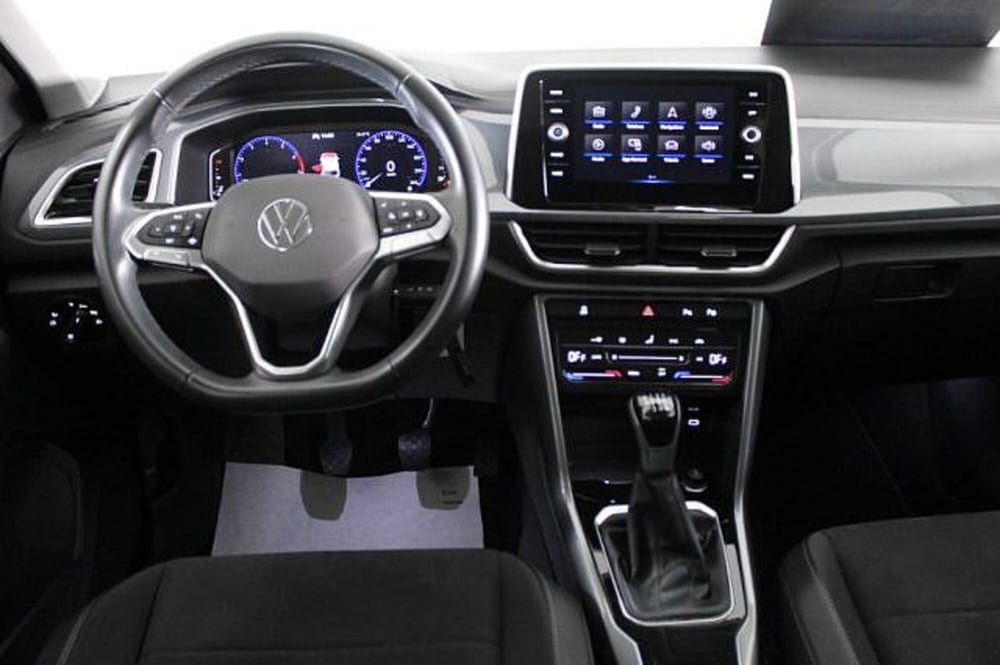 Volkswagen T-Roc usata a Novara (6)