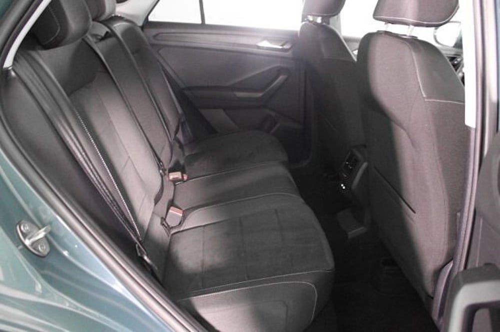 Volkswagen T-Roc usata a Novara (9)