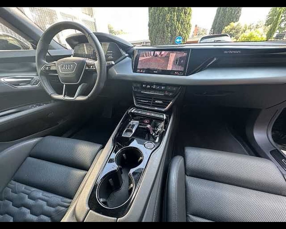 Audi e-Tron GT usata a Roma (19)