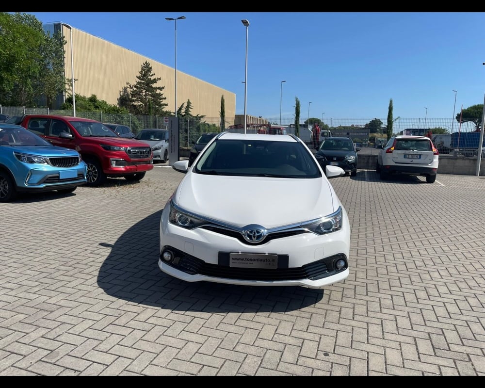 Toyota Auris Station Wagon usata a Siena (2)