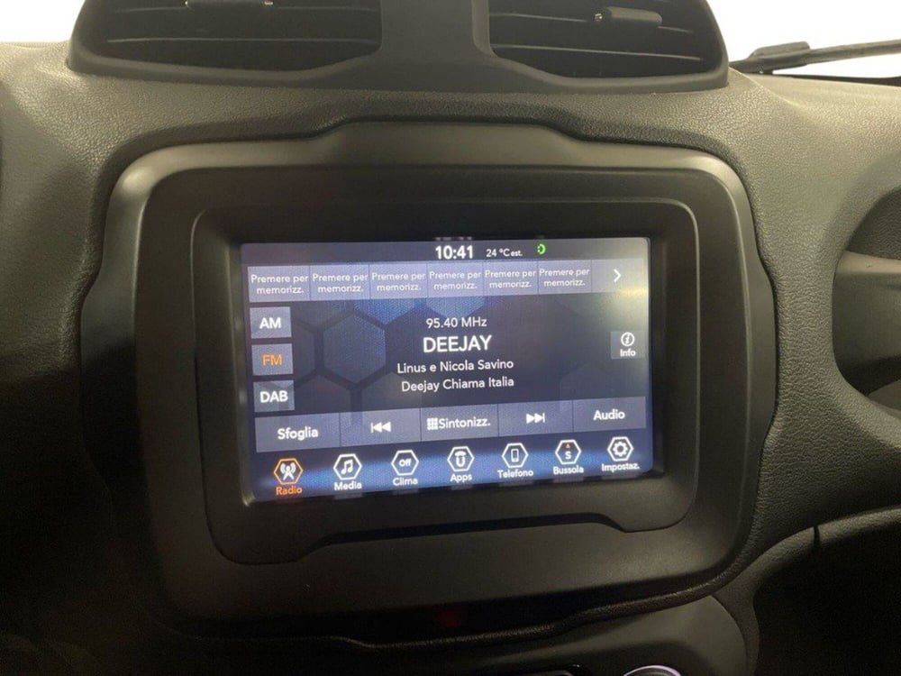 Jeep Renegade usata a Macerata (15)