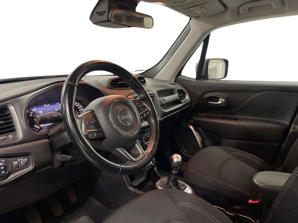 Jeep Renegade usata a Macerata (16)