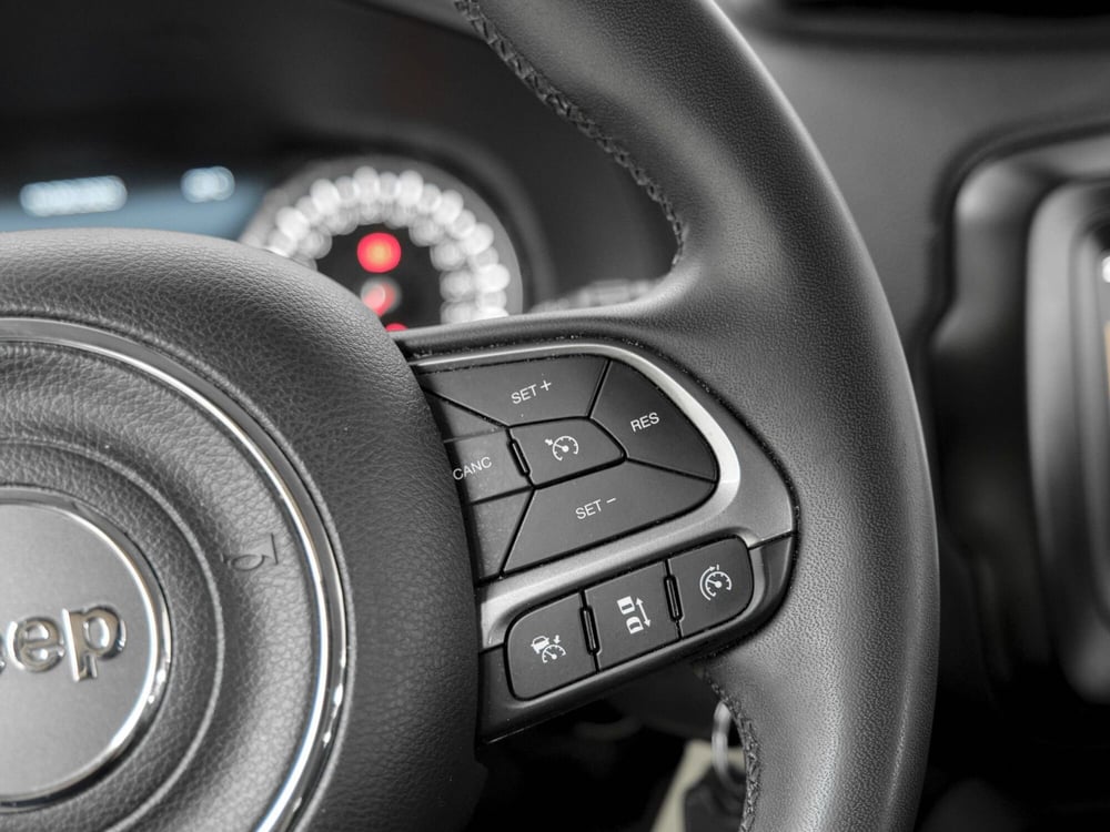Jeep Renegade usata a Prato (13)