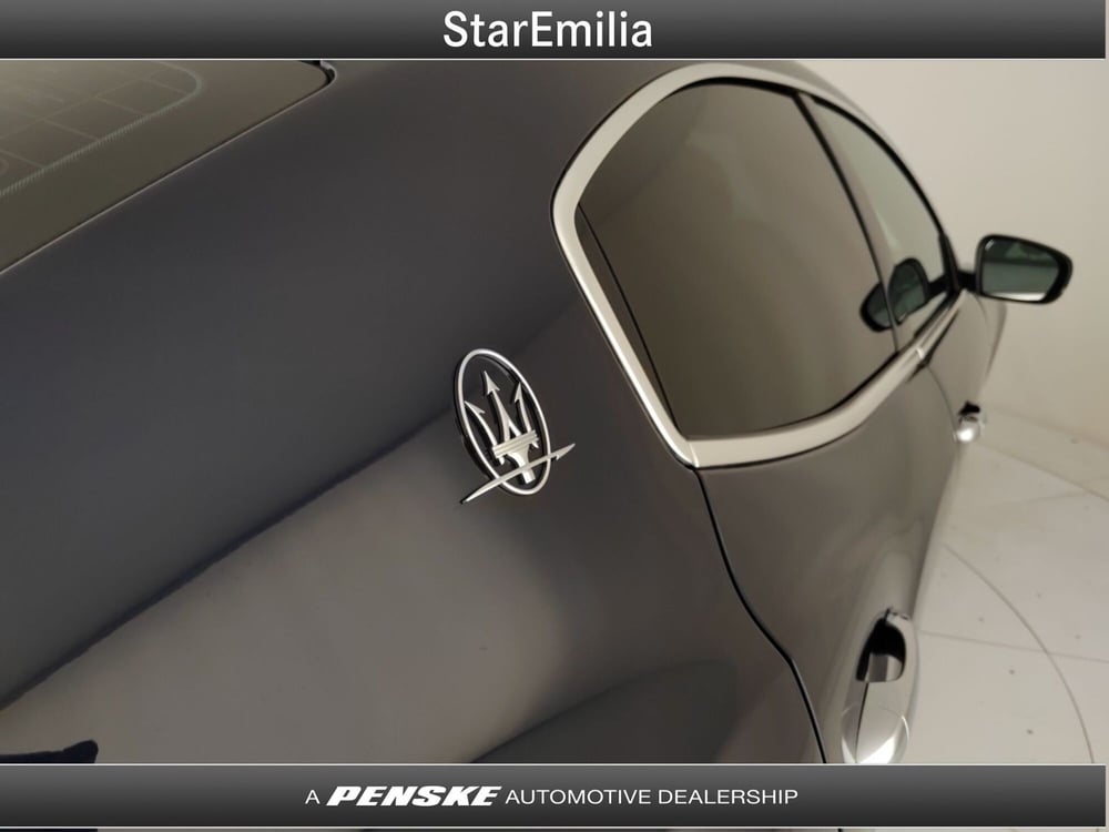 Maserati Ghibli usata a Ferrara (12)
