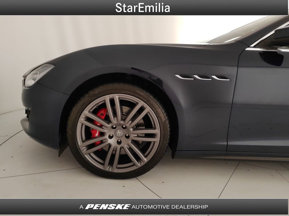 Maserati Ghibli usata a Ferrara (8)