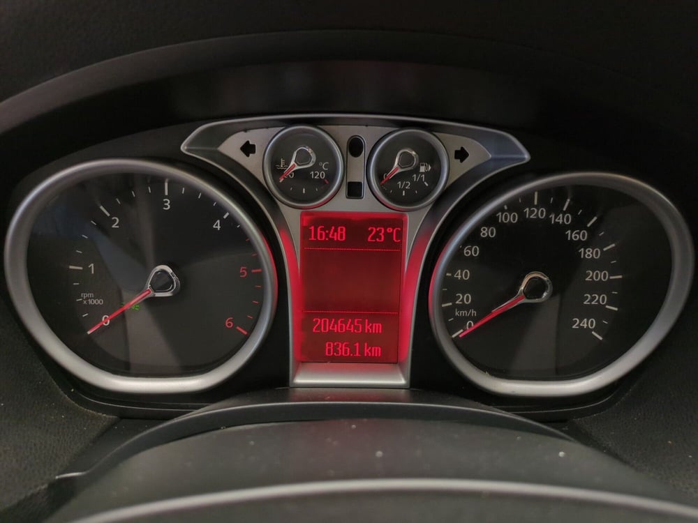 Ford Kuga usata a Avellino (15)