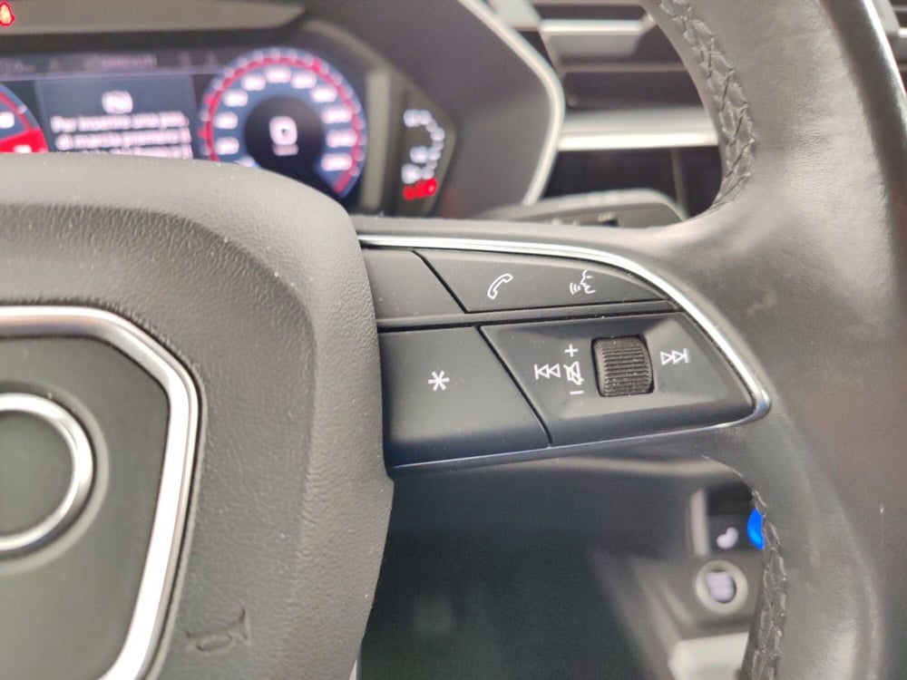Audi Q3 usata a Massa-Carrara (14)