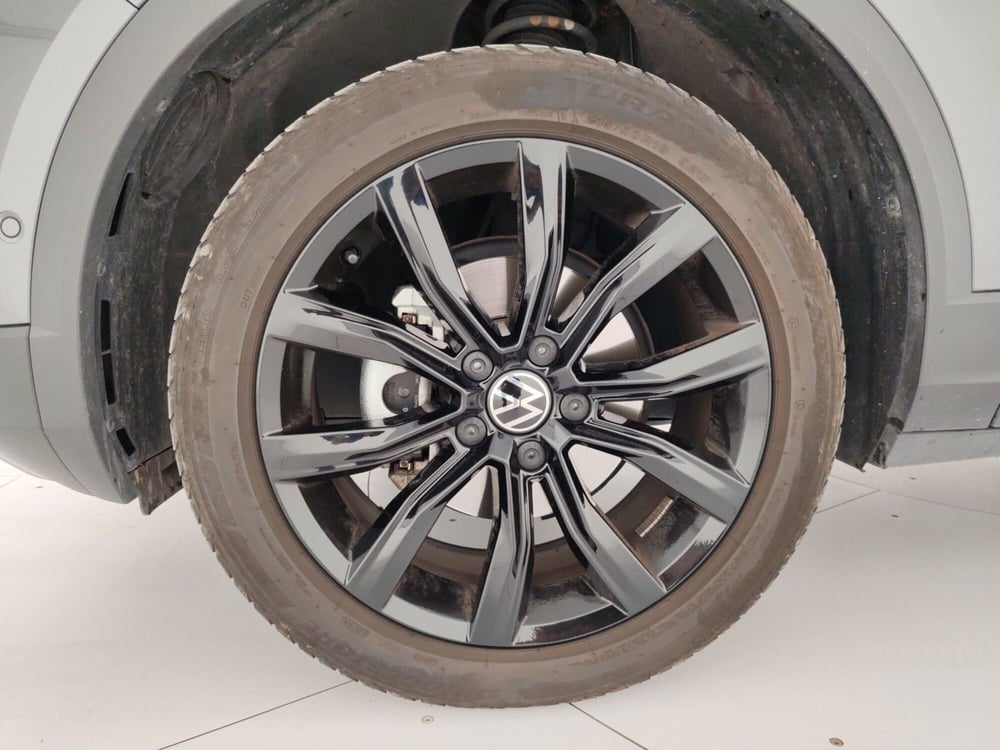 Volkswagen T-Roc usata a Massa-Carrara (6)
