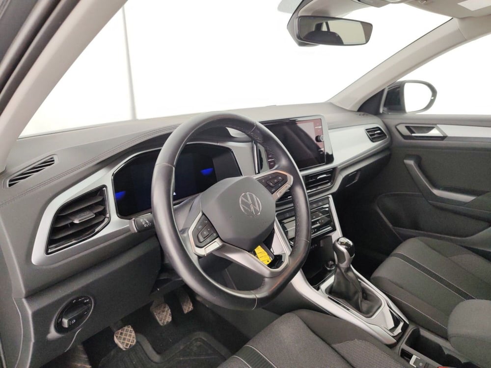 Volkswagen T-Roc usata a Massa-Carrara (8)