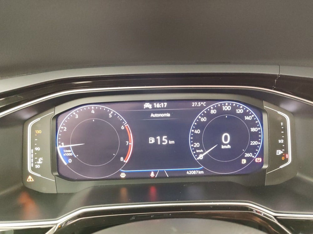Volkswagen Polo usata a Massa-Carrara (14)