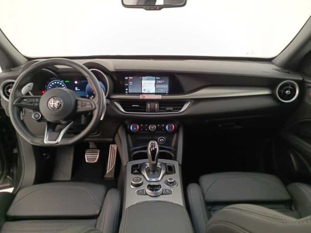 Alfa Romeo Stelvio usata a Treviso (9)