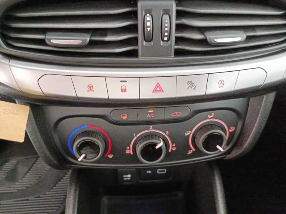 Fiat Tipo Station Wagon usata a Treviso (17)