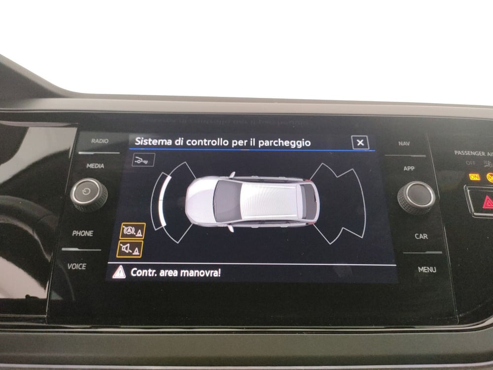 Volkswagen Taigo usata a Napoli (15)