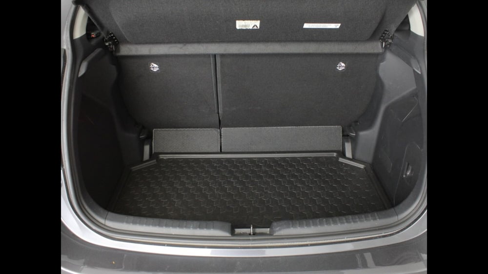 Toyota Yaris usata a Palermo (11)