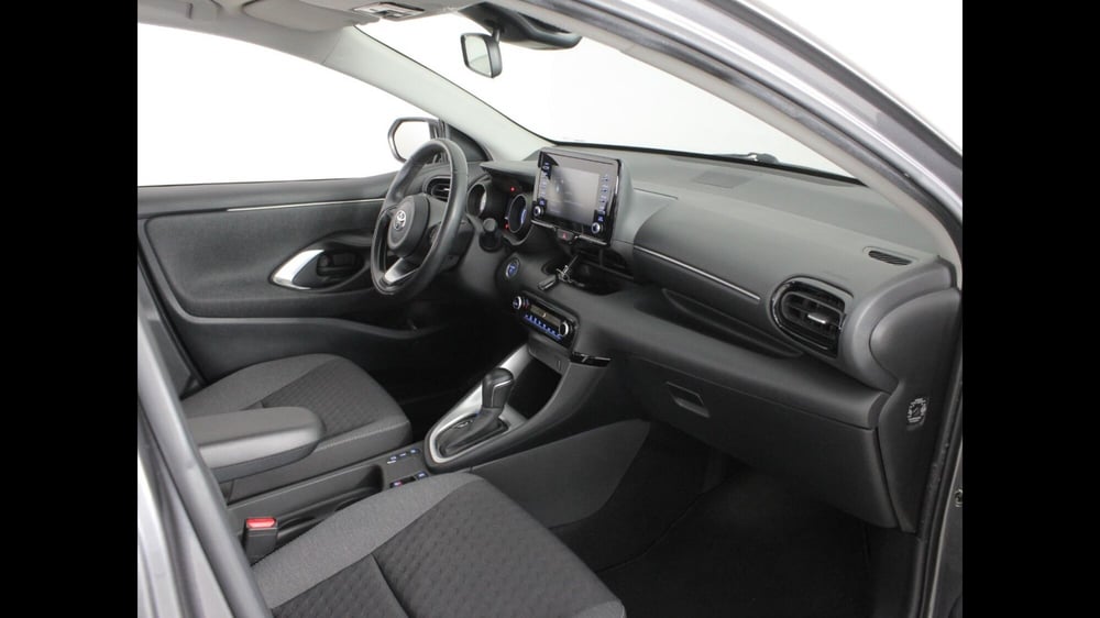 Toyota Yaris usata a Palermo (6)