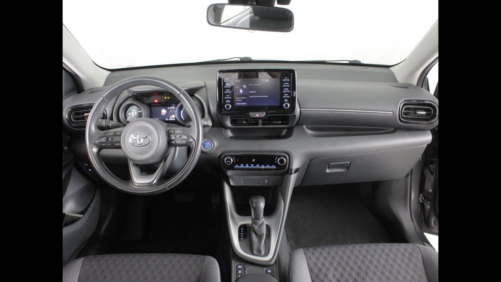 Toyota Yaris usata a Palermo (9)