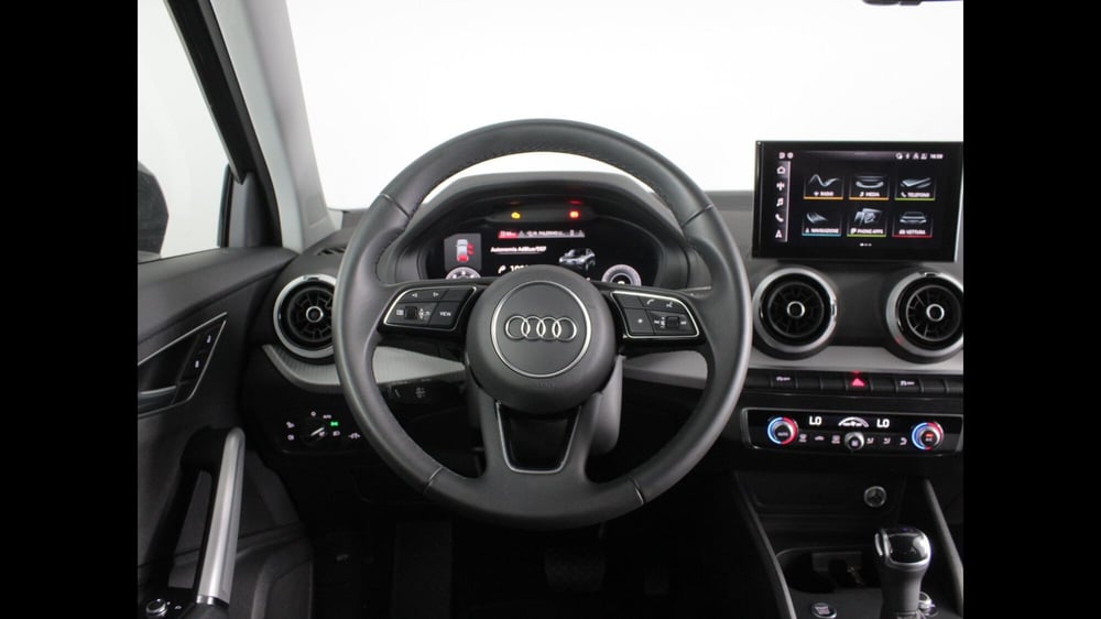 Audi Q2 usata a Palermo (10)