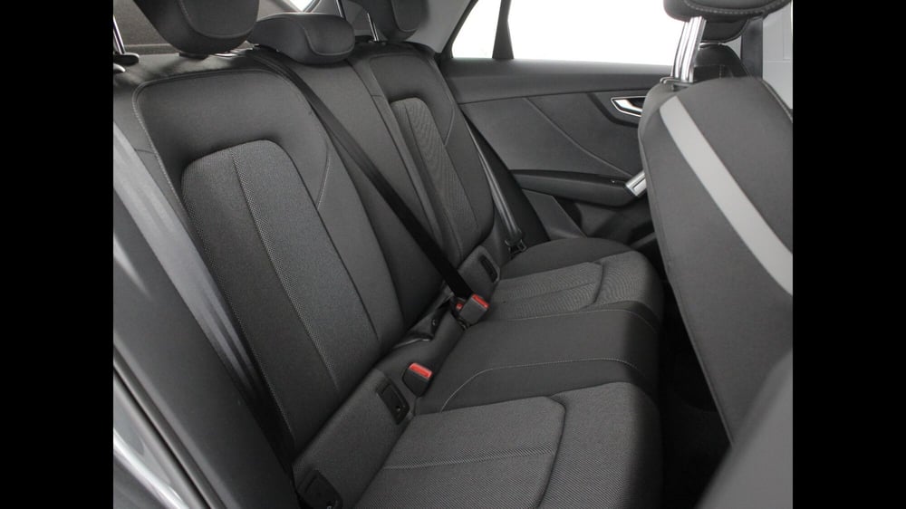Audi Q2 usata a Palermo (8)