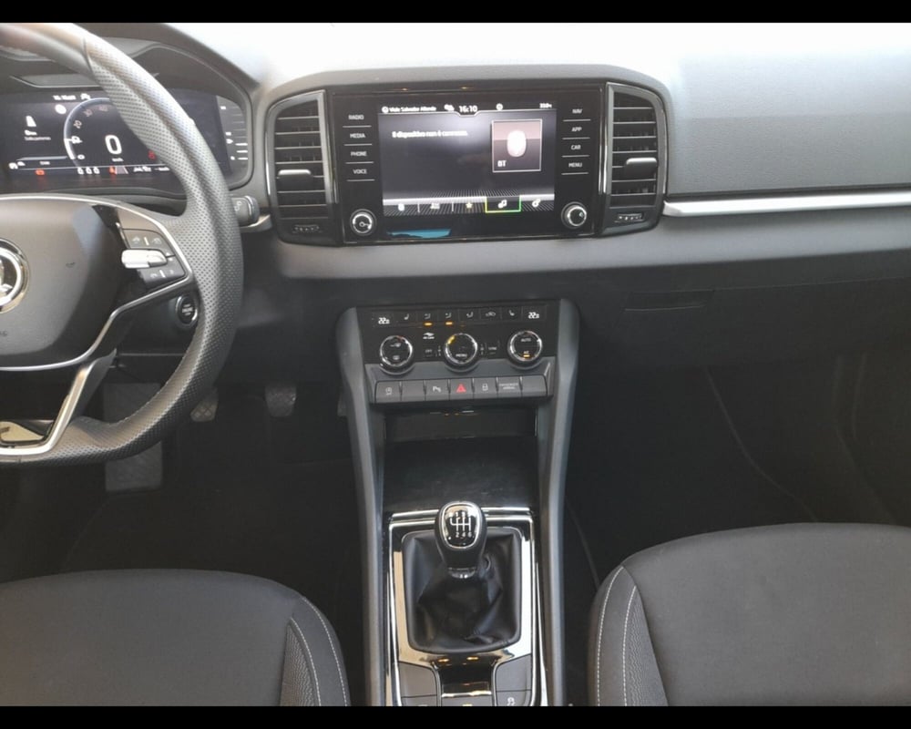 Skoda Karoq usata a Ravenna (11)