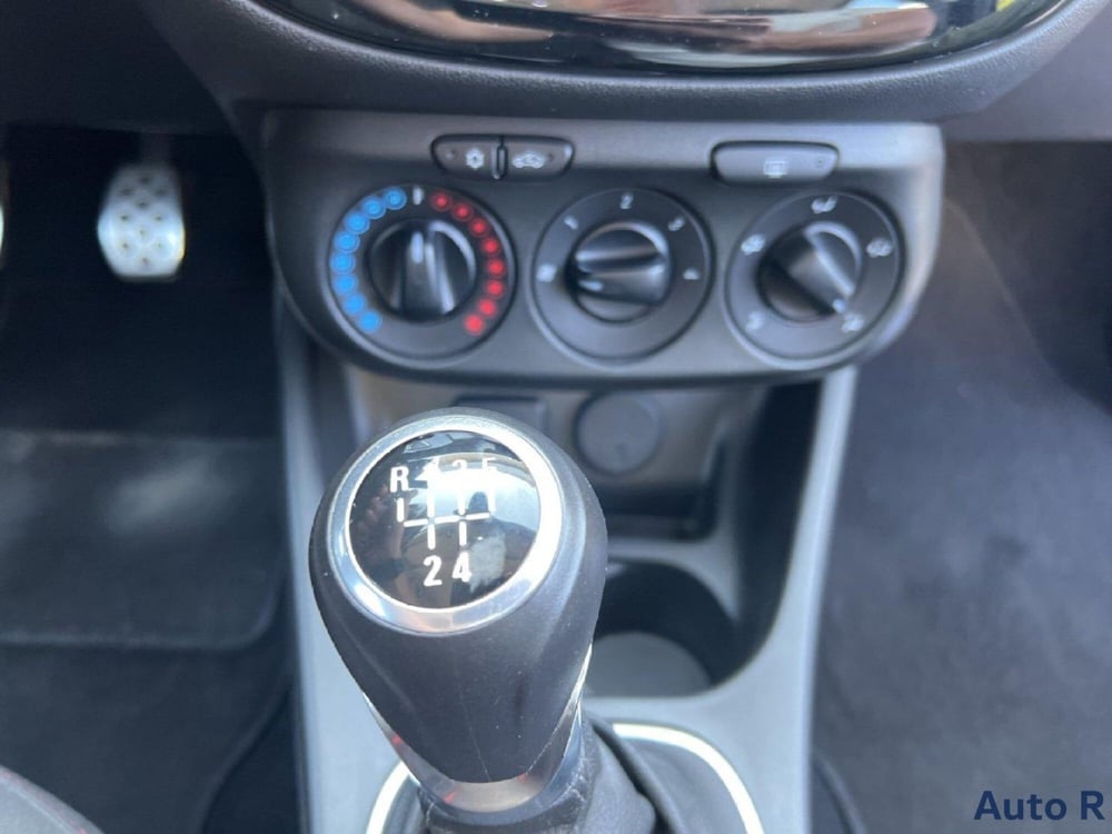 Opel Corsa usata a Potenza (14)
