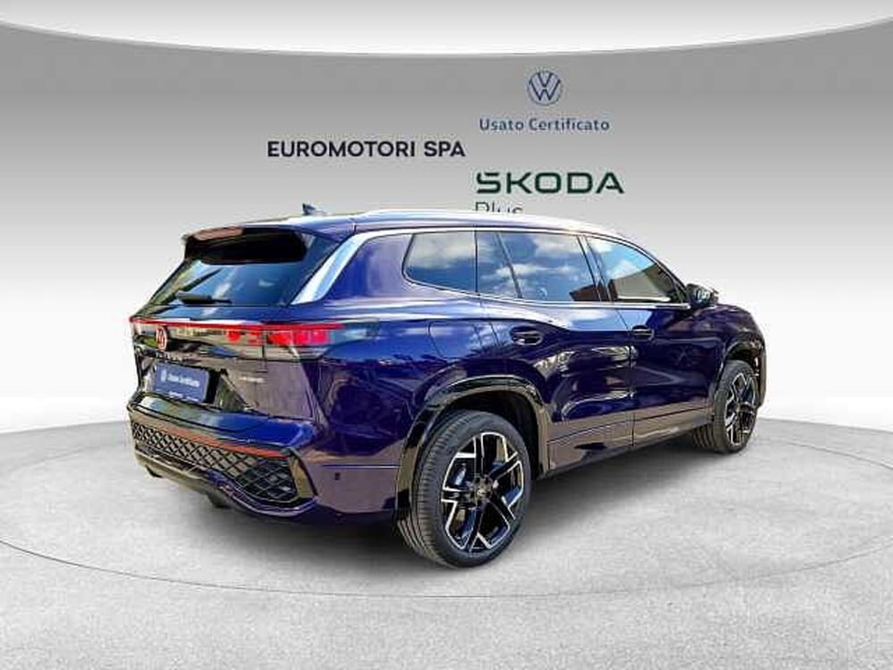 Volkswagen Tayron nuova a Siena (4)