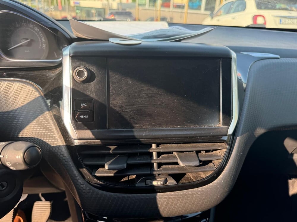 Peugeot 2008 usata a Salerno (5)
