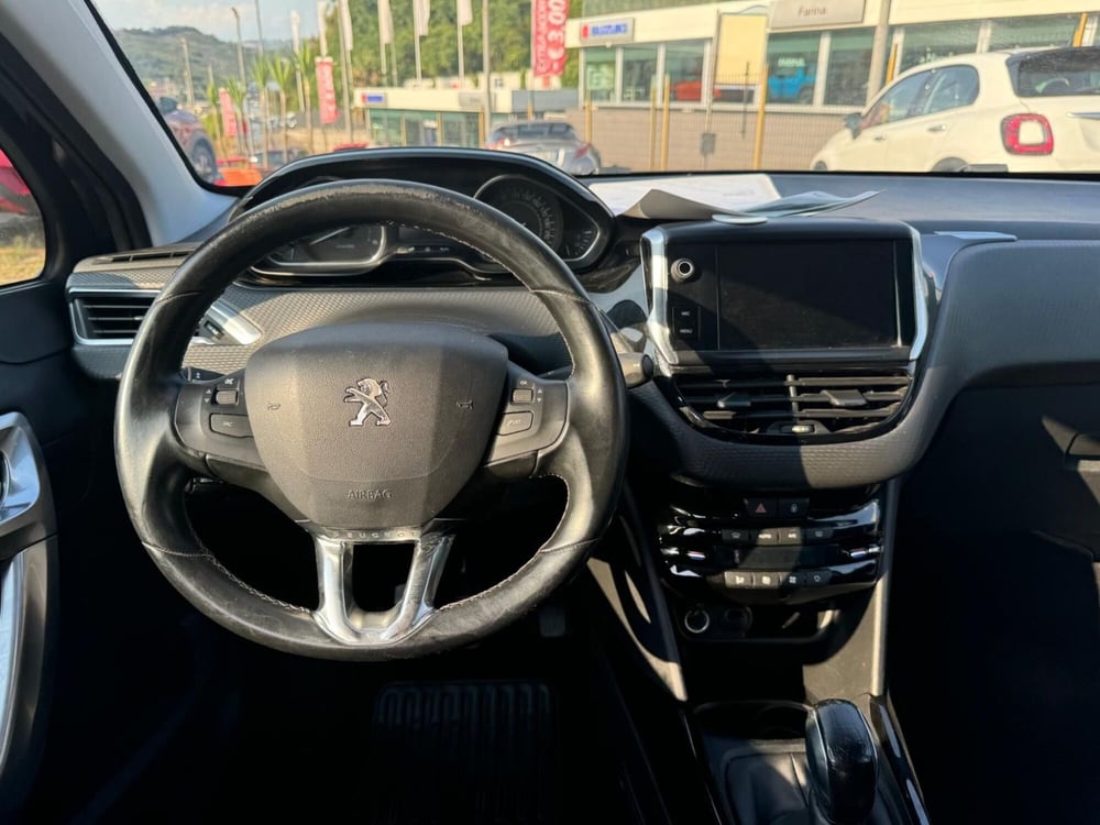 Peugeot 2008 usata a Salerno (6)