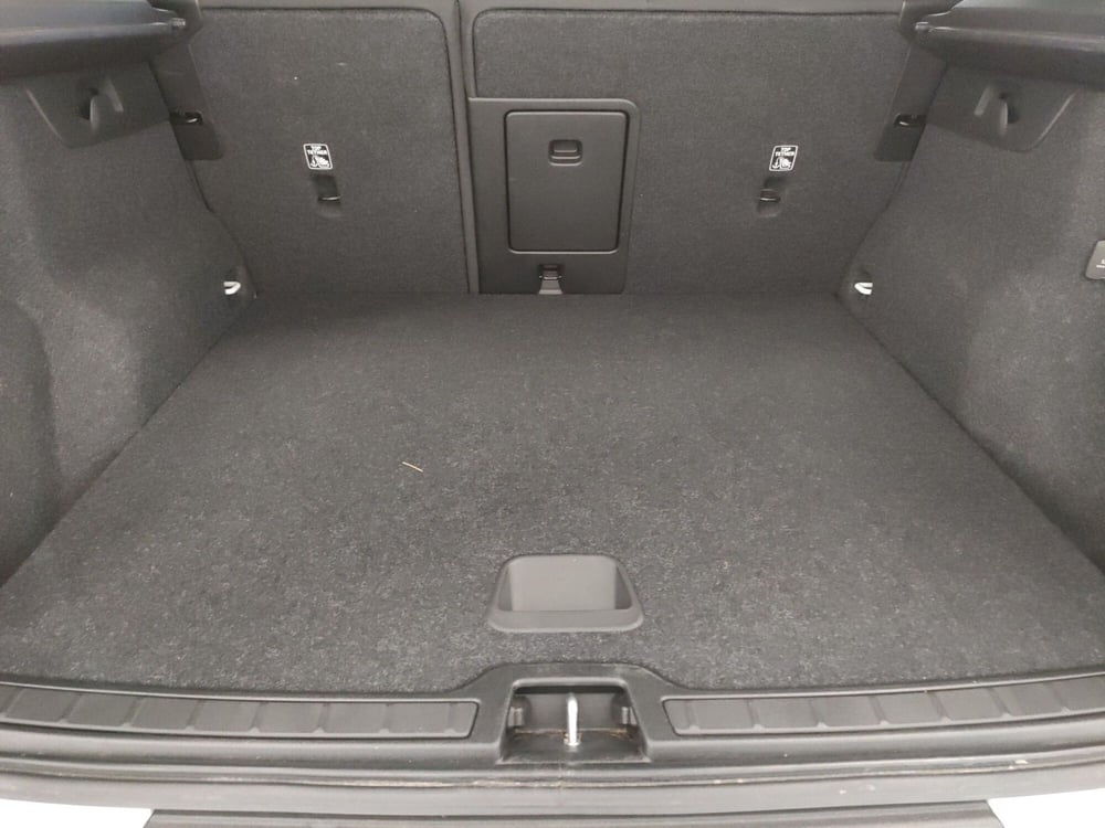 Volvo XC40 usata a Bologna (17)