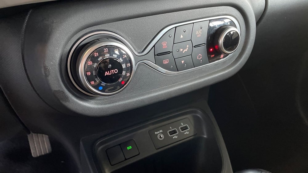 Renault Twingo usata a Varese (11)