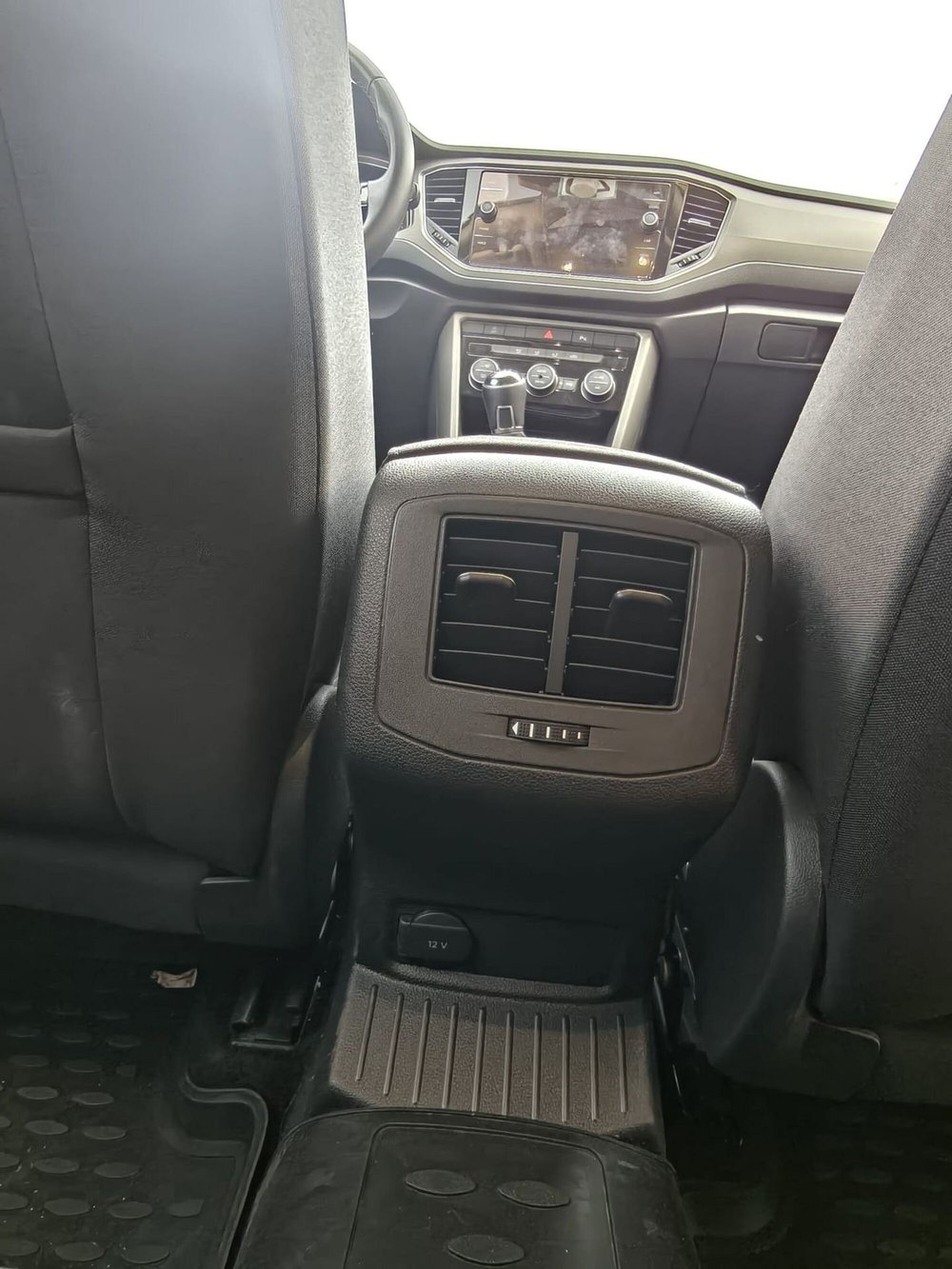 Volkswagen T-Roc usata a L'Aquila (16)