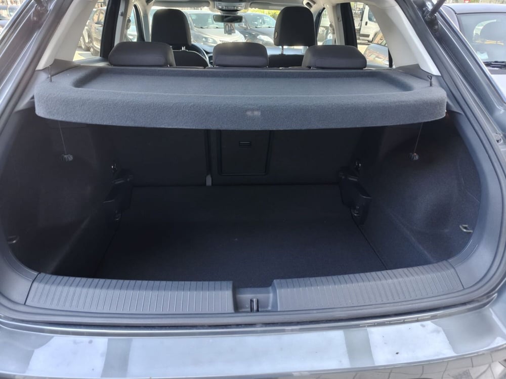 Volkswagen T-Roc usata a L'Aquila (19)