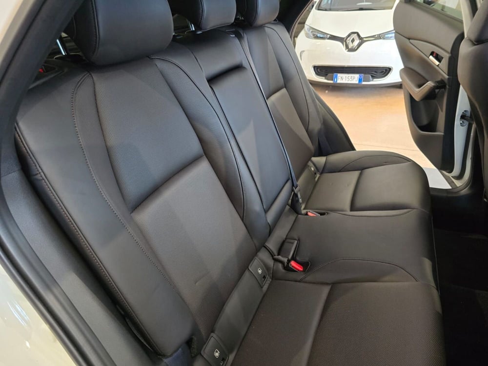Mazda CX-30 usata a Rimini (16)