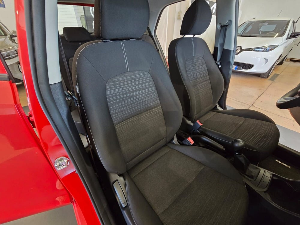 Kia Rio usata a Rimini (12)
