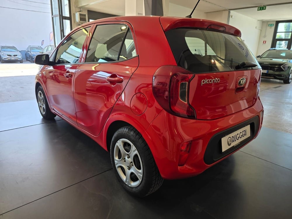 Kia Rio usata a Rimini (5)