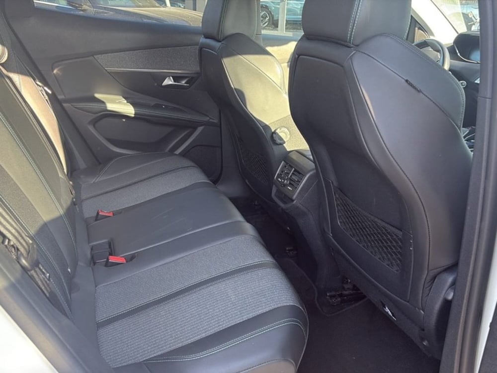 Peugeot 3008 usata a Foggia (16)