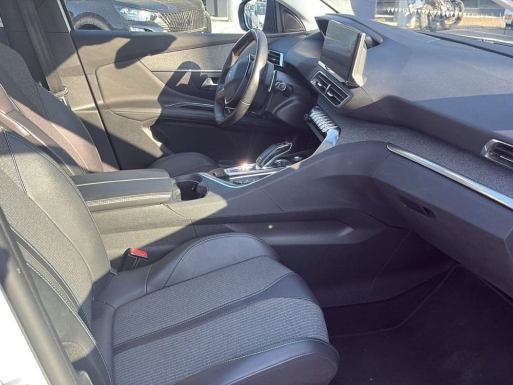 Peugeot 3008 usata a Foggia (17)