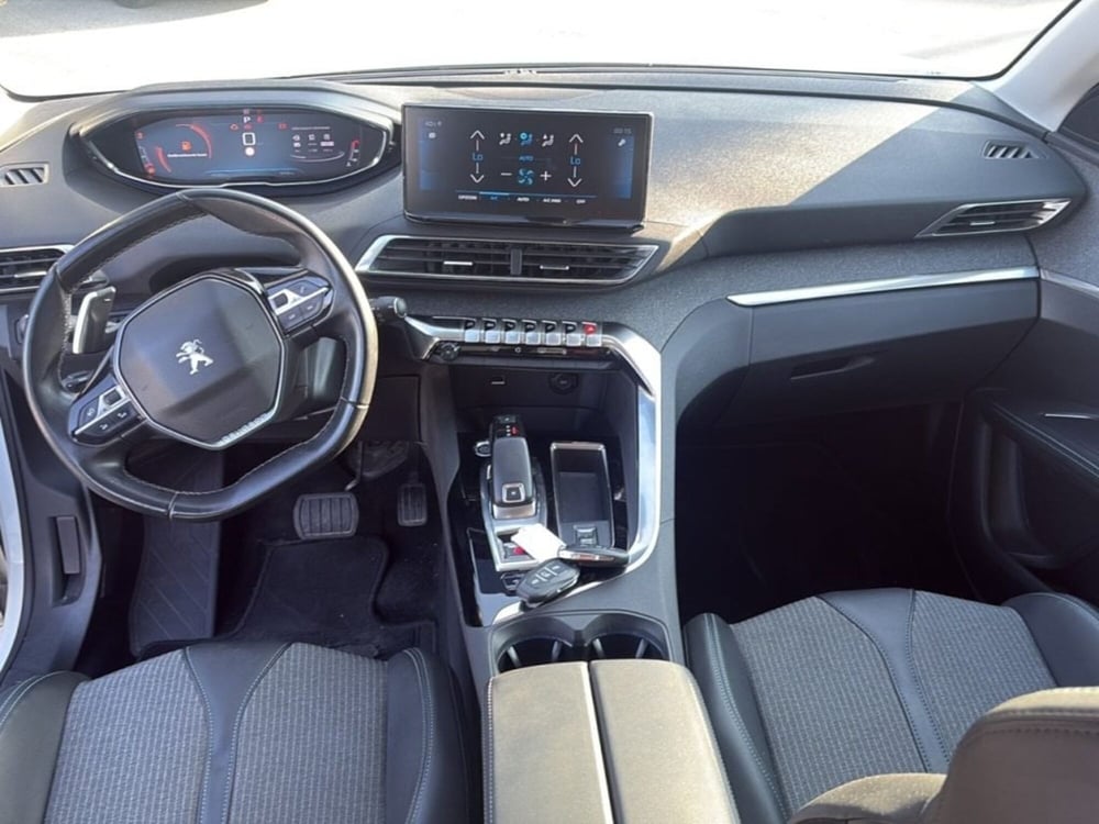 Peugeot 3008 usata a Foggia (9)