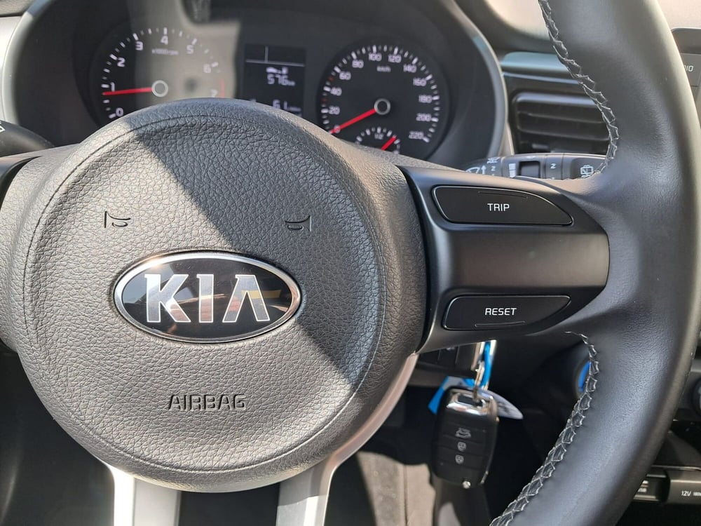 Kia Rio usata a Cagliari (14)