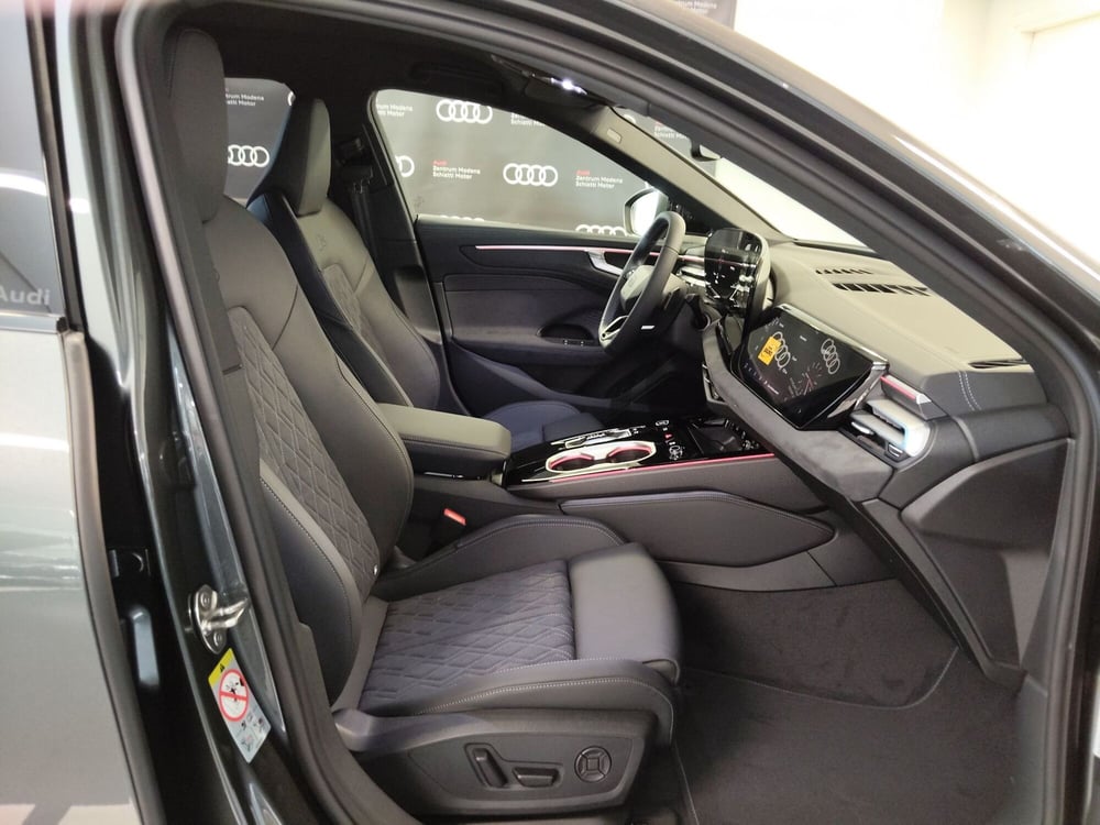 Audi A6 Avant nuova a Modena (15)