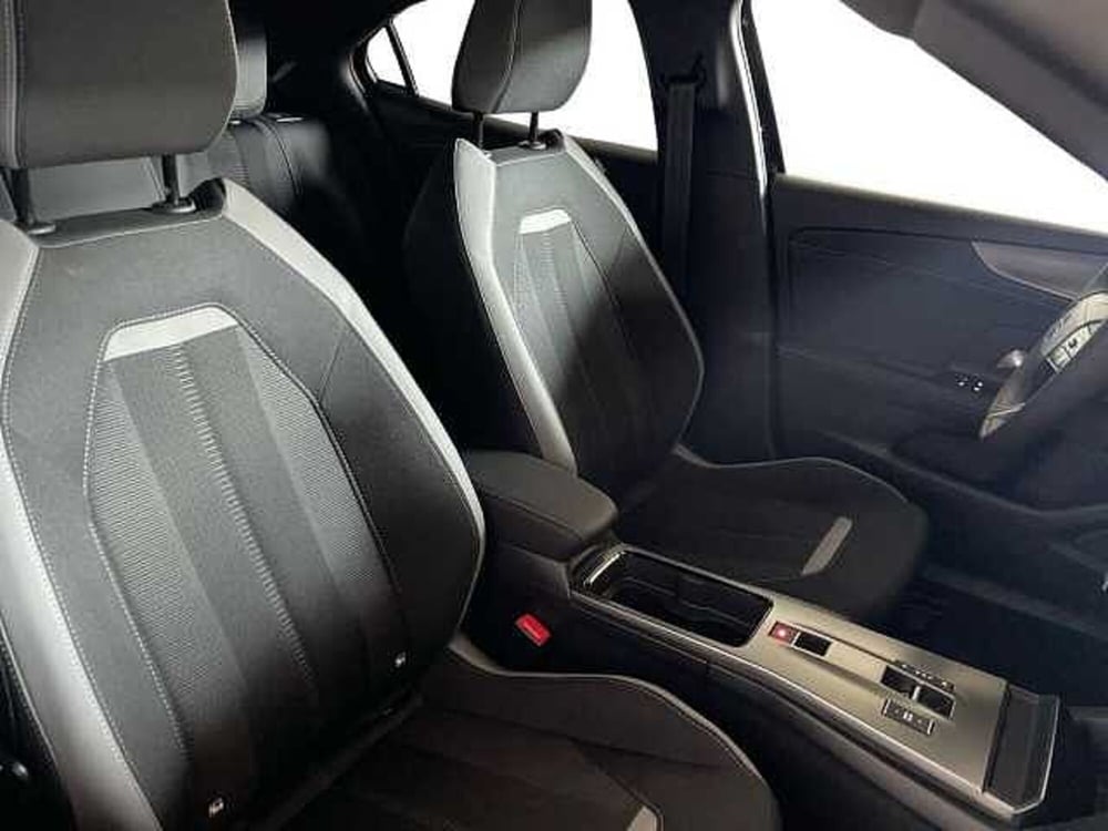 Opel Mokka nuova a Salerno (16)