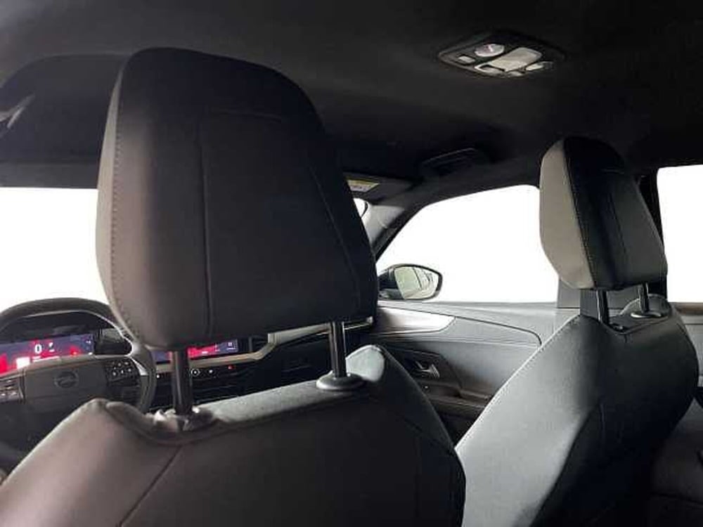 Opel Mokka nuova a Salerno (17)