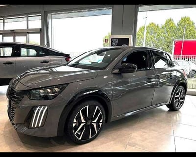Peugeot 208 1.2 hybrid GT 145cv e-dcs 6 del 2024 usata a Solaro