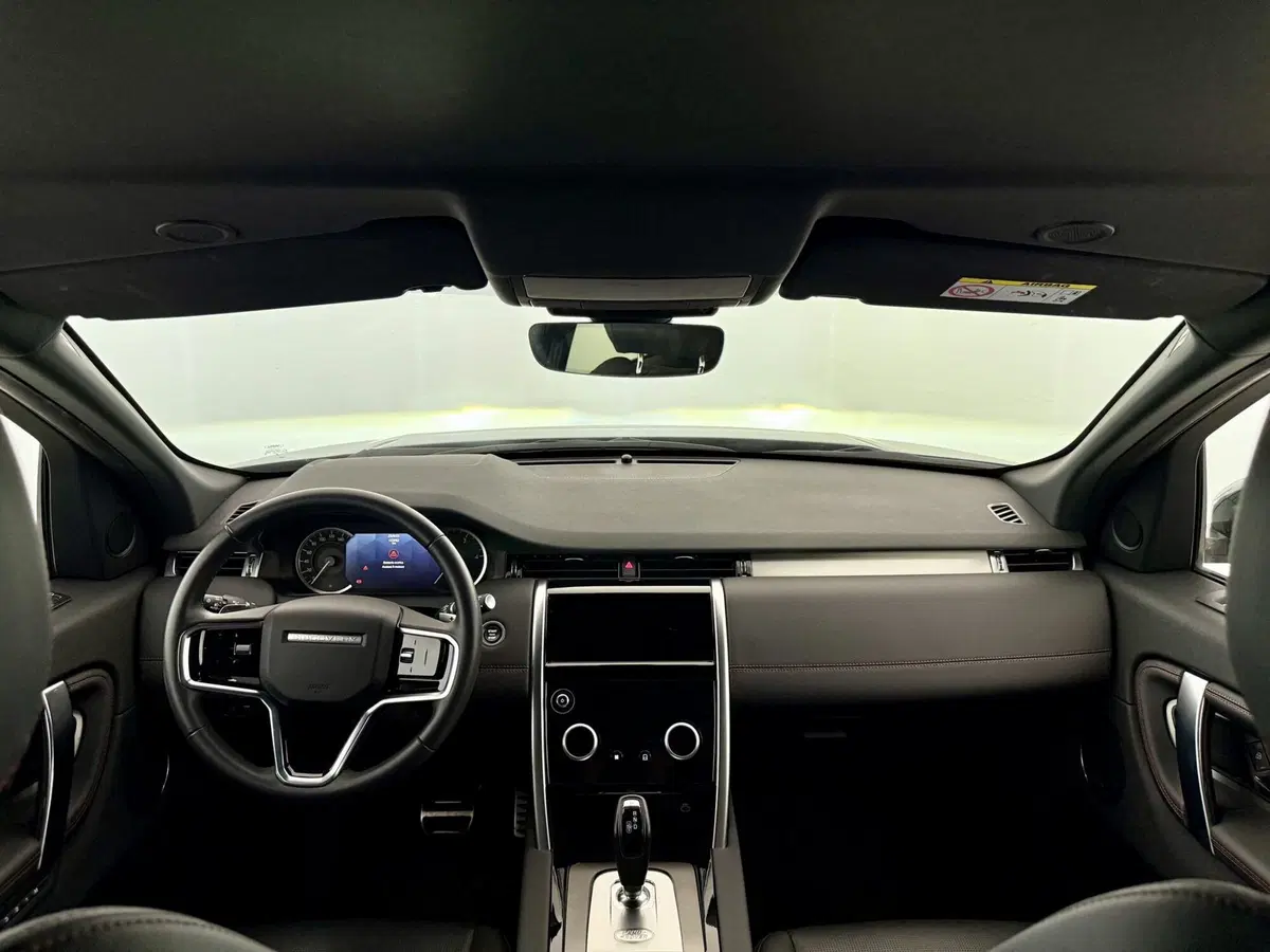 Land Rover Discovery Sport usata a Milano (4)
