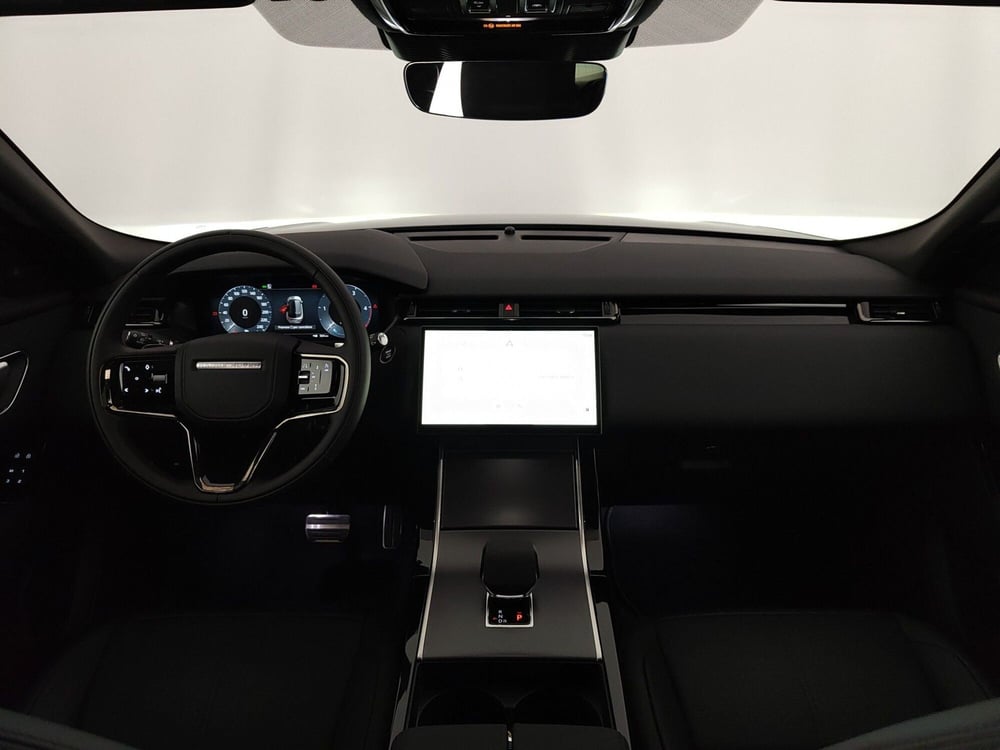 Land Rover Range Rover Velar nuova a Brindisi (4)