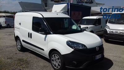 Fiat Dobl&ograve; 1.9MJ 120 DPF PC-TN Car.Max.SVe SX del 2020 usata a Torino