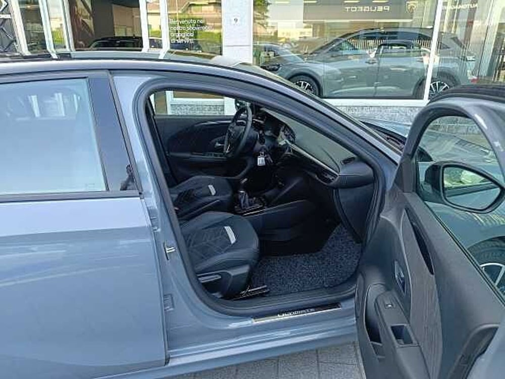Opel Corsa usata a Milano (13)