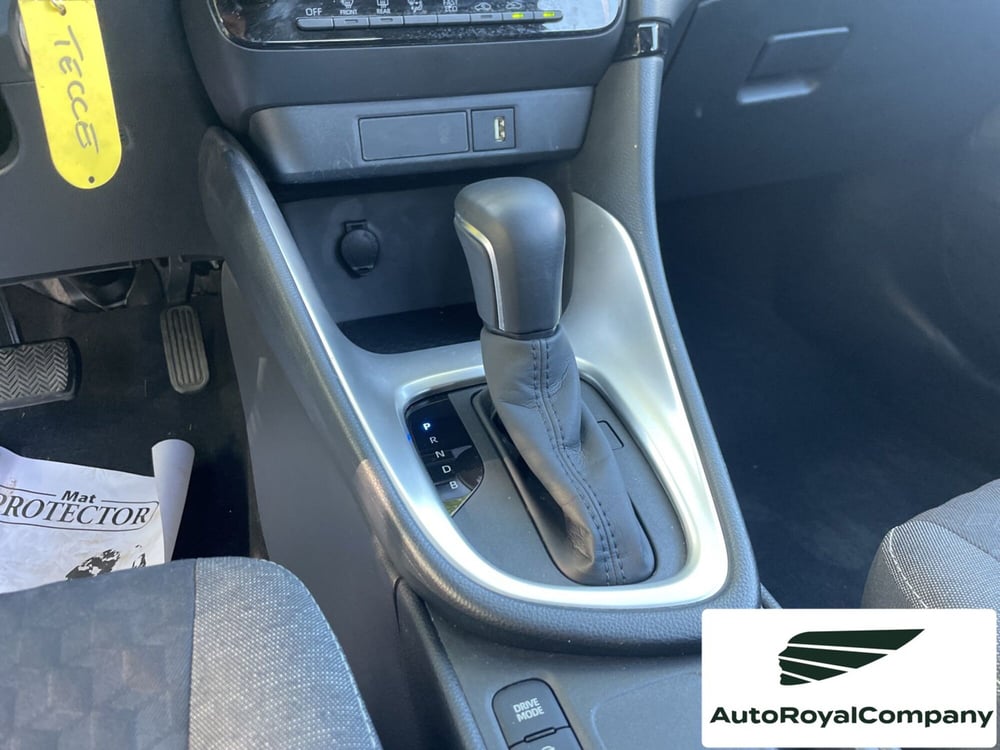Toyota Yaris usata a Roma (12)