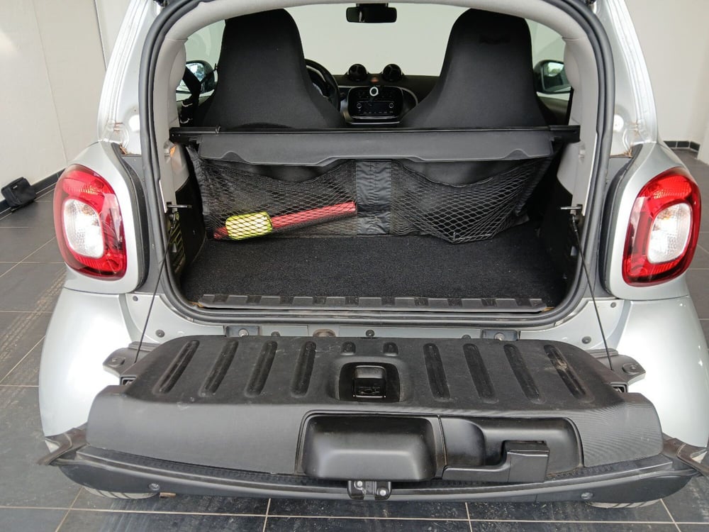 smart Fortwo usata a Latina (11)